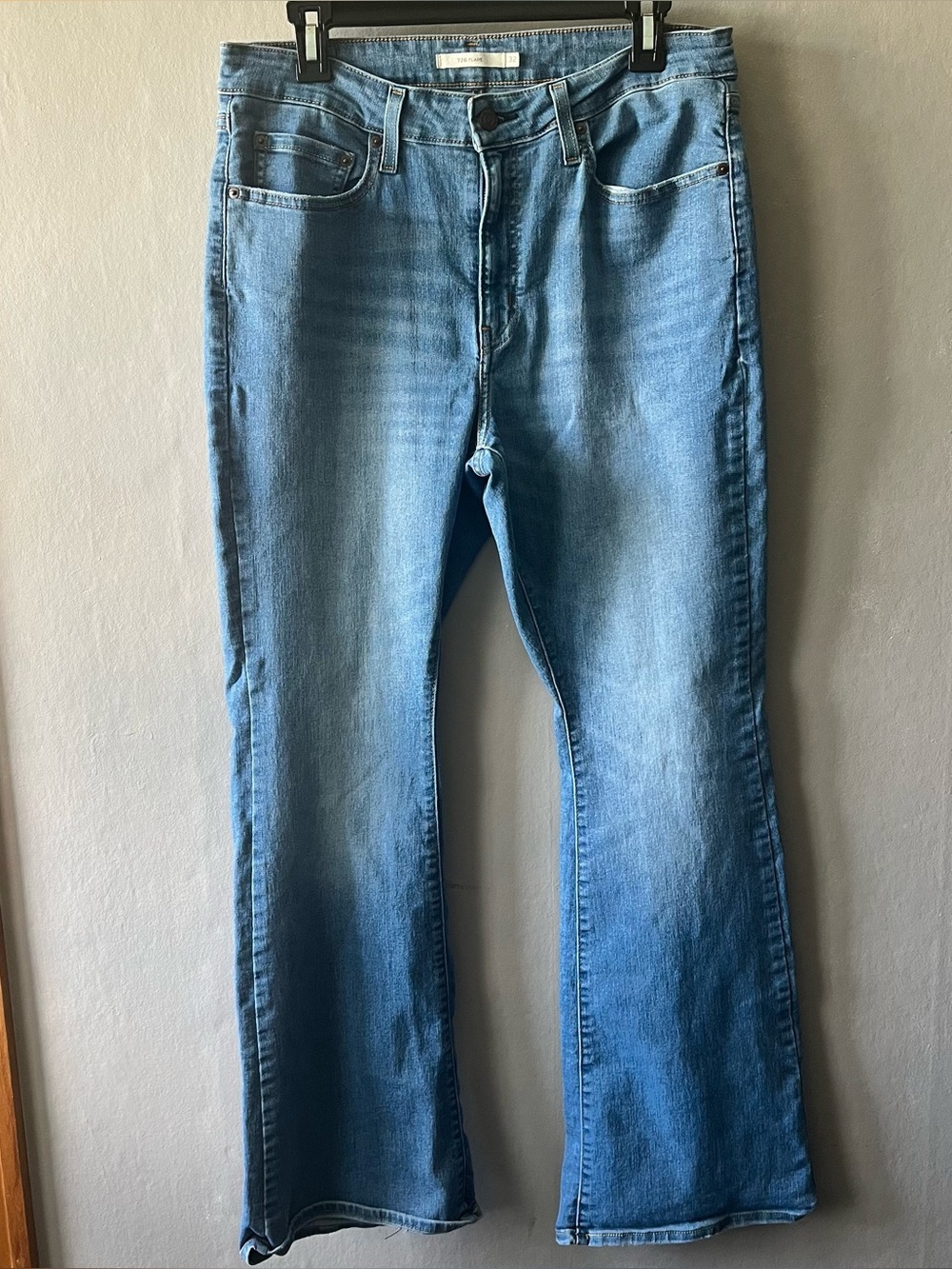 Levi’s 726 Flare Jeans Size 32